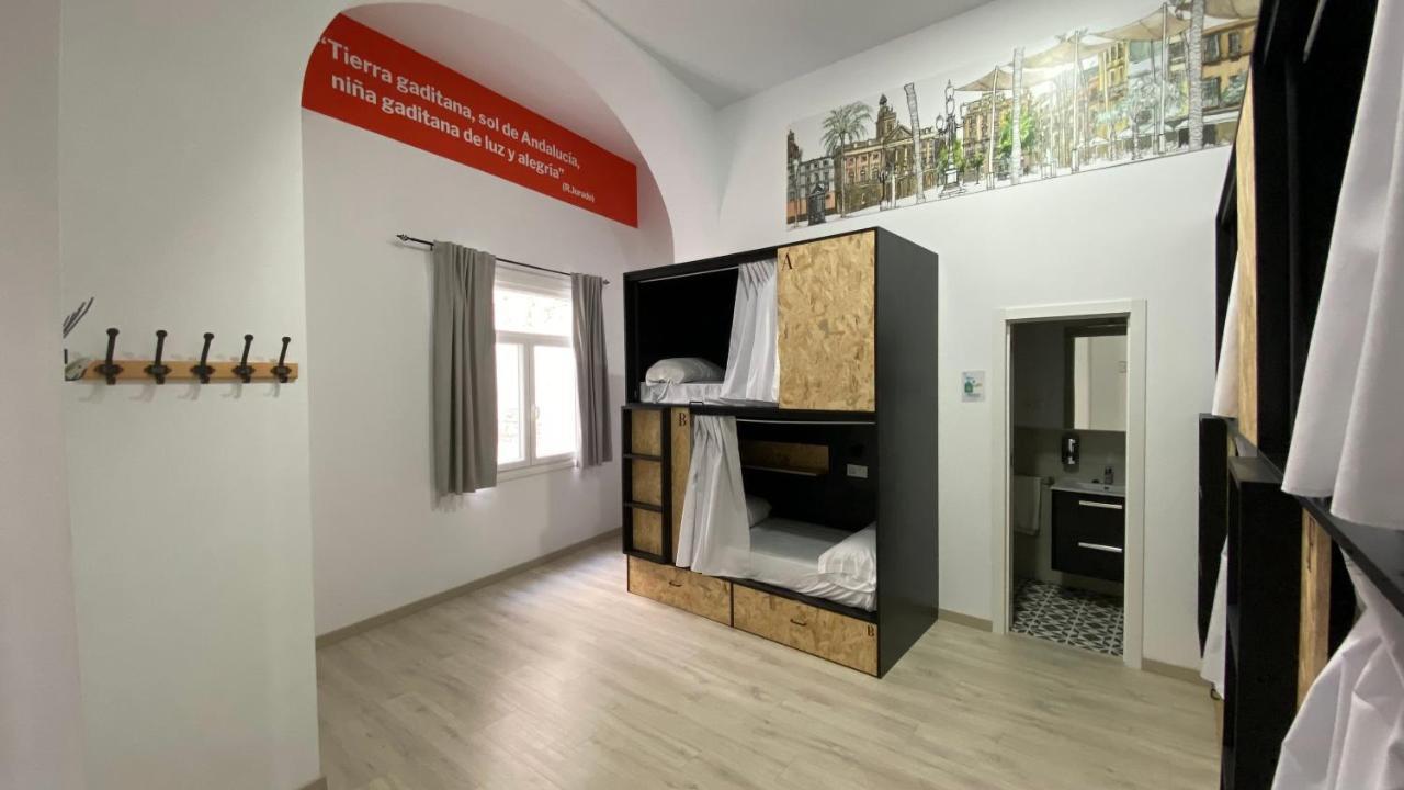 Hostel Planeta Cadiz